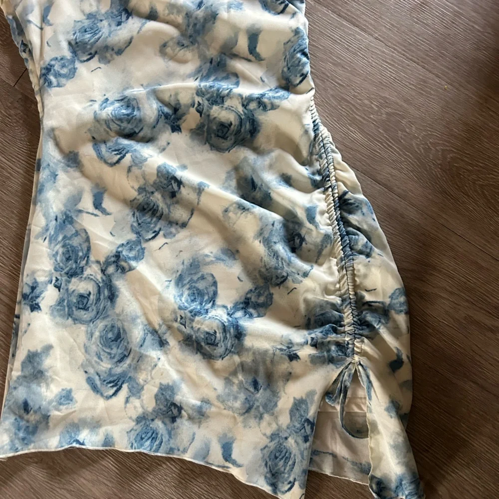 PacSun Strapless Floral Dress